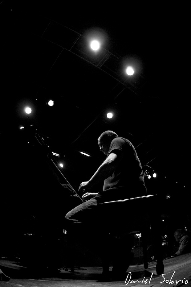 JOHN MEDESKI, playing solo at Old Jacks, Guadalajara, Jalisco México